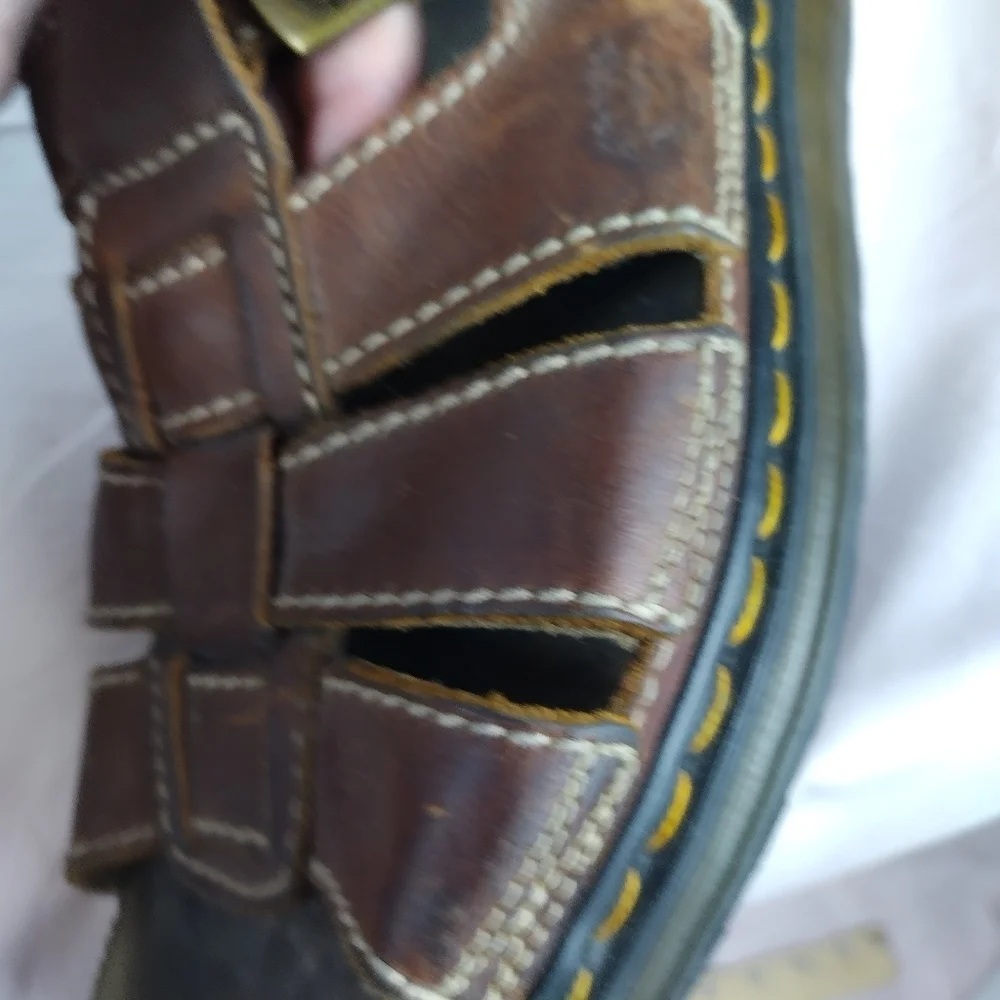 Vtg Dr Martens Men's Size 11  Platform Leather Sandals England Summer Wear